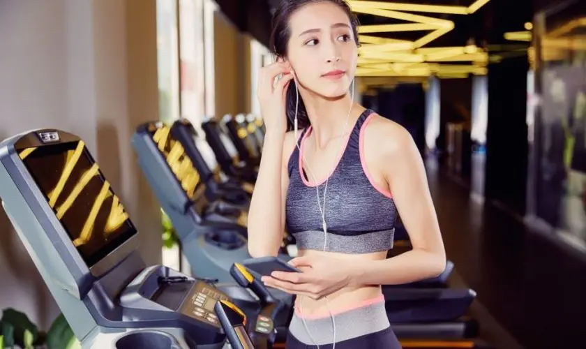 Commercial gym treadmills